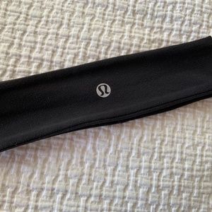 LULULEMON Athletica Headband Medium Width EUC
